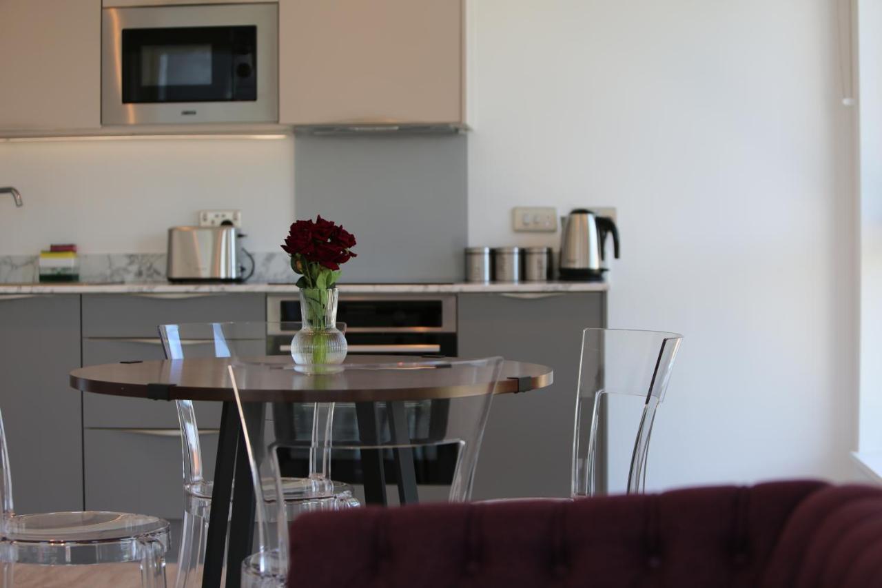 Crown X Chapel Apartments Manchester Extérieur photo