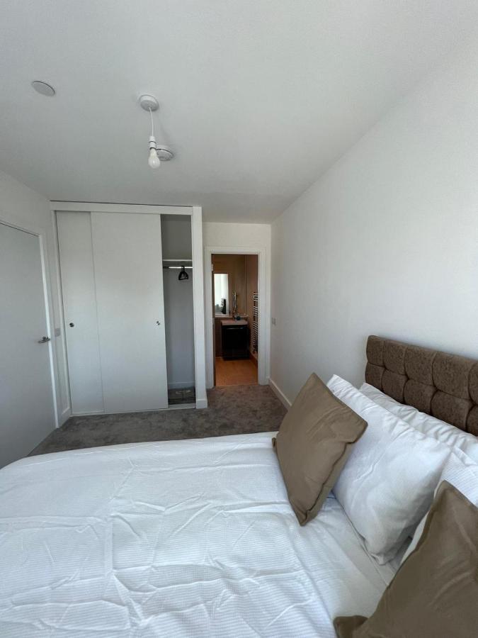 Crown X Chapel Apartments Manchester Extérieur photo