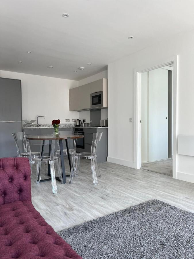 Crown X Chapel Apartments Manchester Extérieur photo