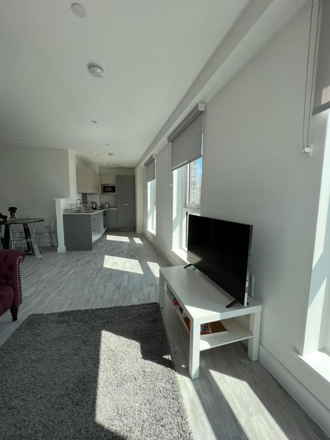 Crown X Chapel Apartments Manchester Extérieur photo